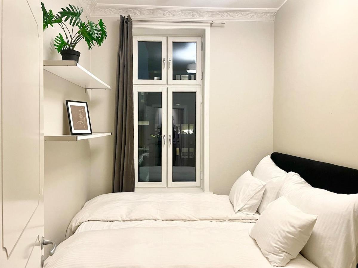 4 Bed Riverside *