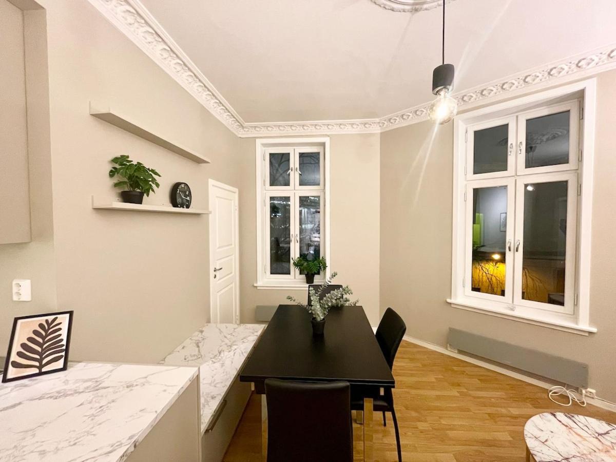 4 Bed Riverside Lägenhet Oslo