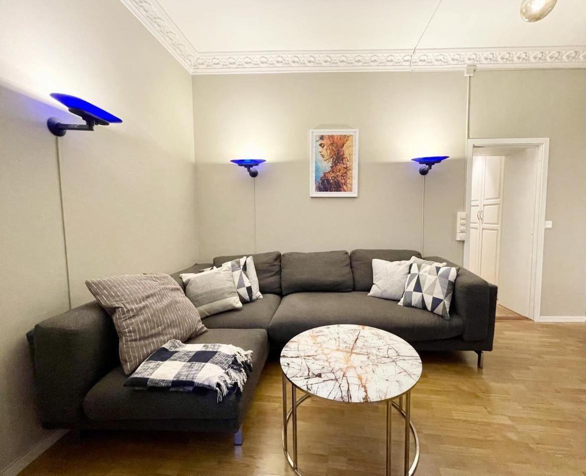 4 Bed Riverside